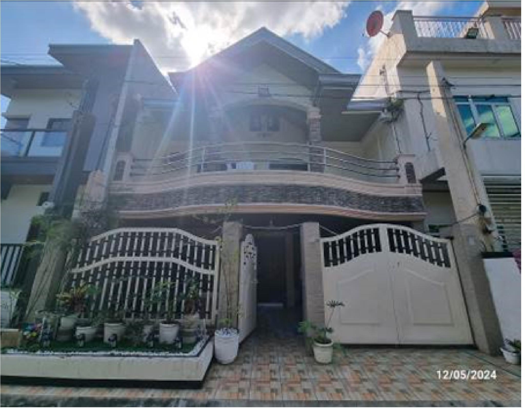 120 sq.m. residential lot with two-storey residential building